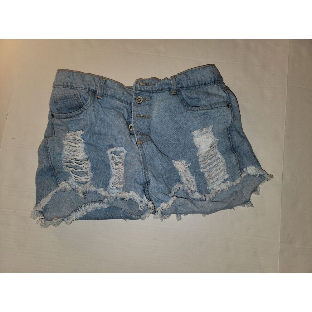 baches distressed jean shorts Size 12‎